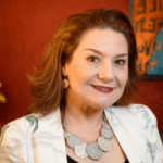 Dra-Claudia-Rampazzo
